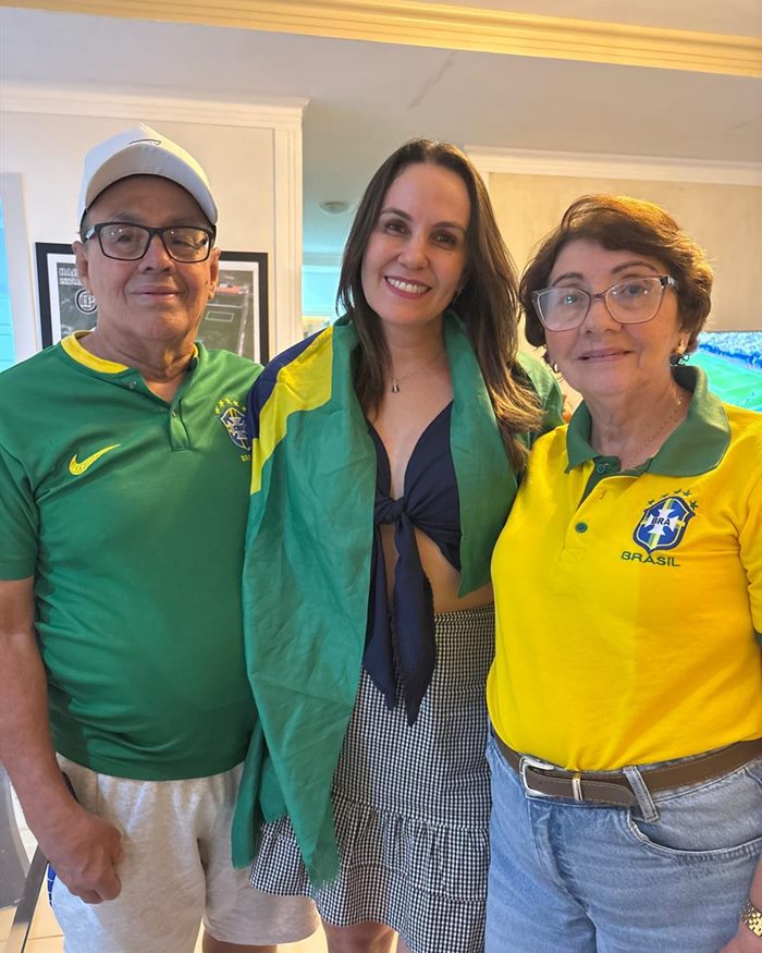 Dra. Luana Figuerêdo com os pais