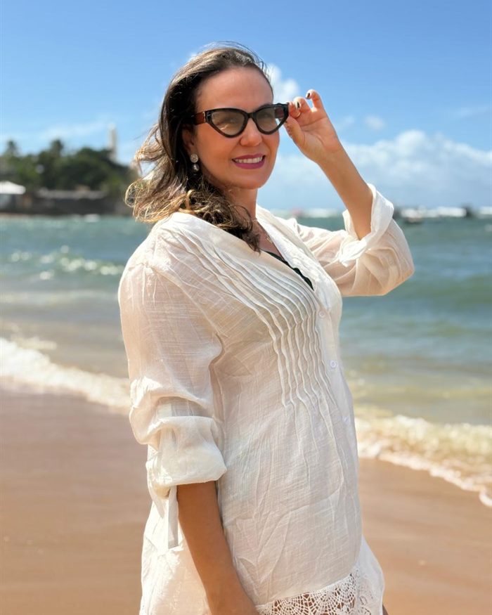 Dra. Luana Figuerêdo na praia